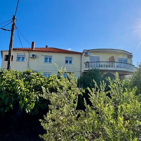 Comfort - With Panoramic View