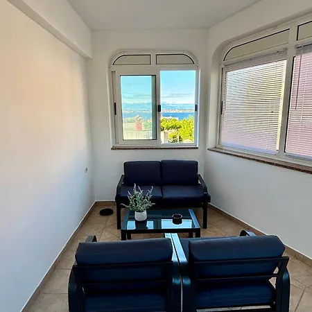 Comfort - With Panoramic View