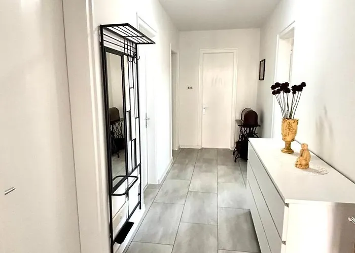 Comfort - With Panoramic View Апартаменты Кали