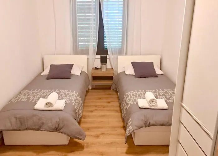 Апартаменты Comfort - With Panoramic View Кали