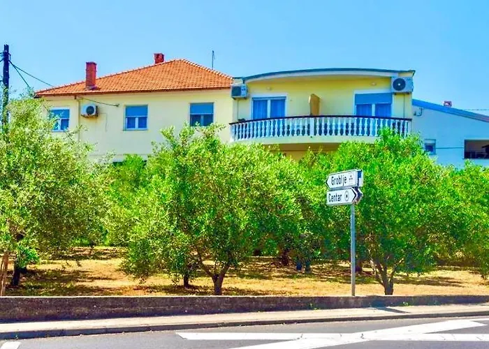 Comfort - With Panoramic View Kali