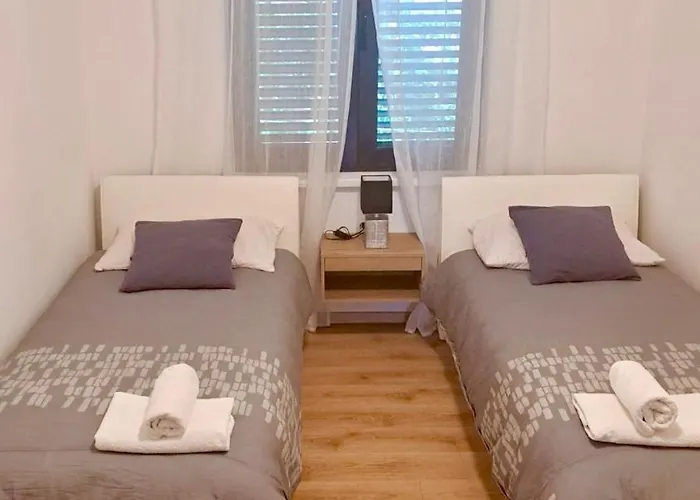 Comfort - With Panoramic View *